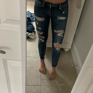 American eagle cropped jeans
